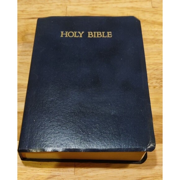 Vintage King James Holy Bible Red Letter Edition Thomas Nelson 1984 Softcover - Picture 1 of 11